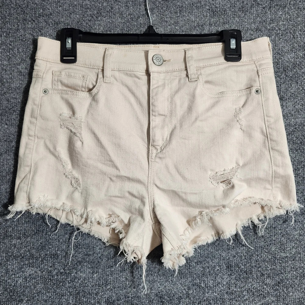 Express women's high rise shortie tan size 8 distressed raw hem